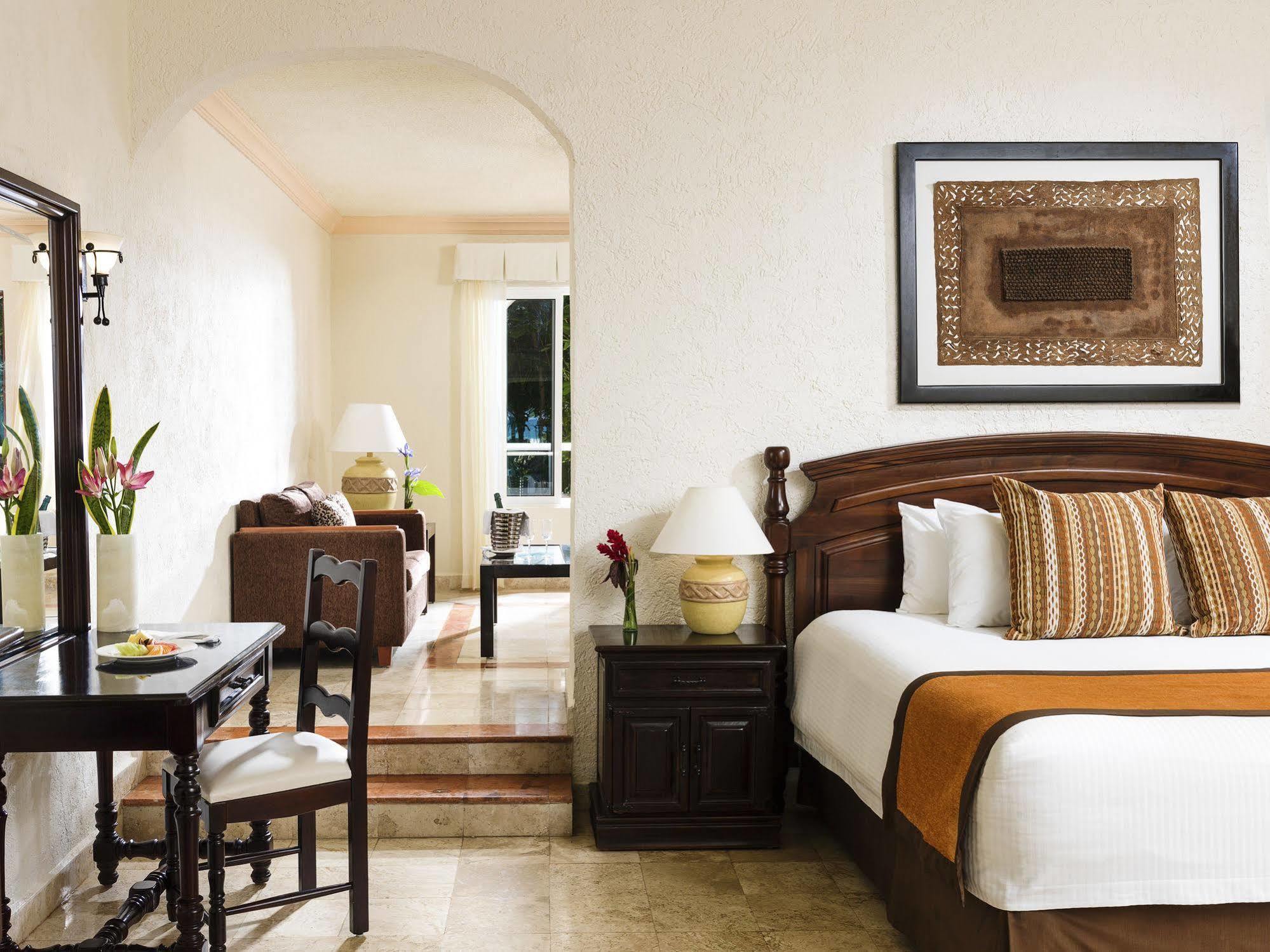 El Dorado Seaside Suites Catamaran, Cenote & More Inclusive (Adults Only) Xpu Ha Exterior foto
